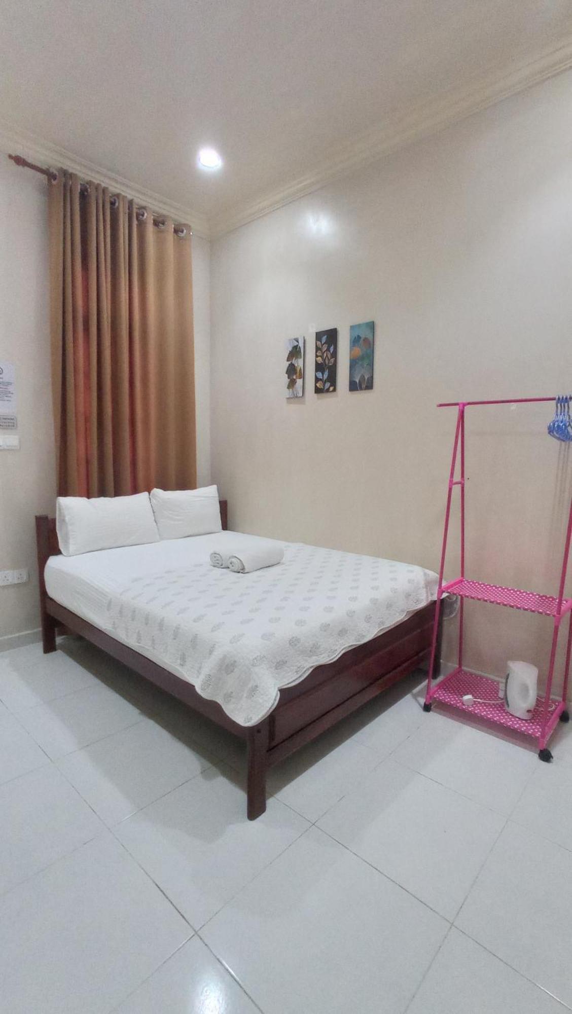 Desa Besut Inn Kampung Kuala Besut Room photo